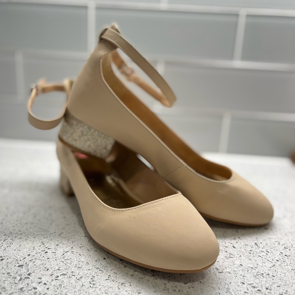 Tan/Beige Dress Shoes